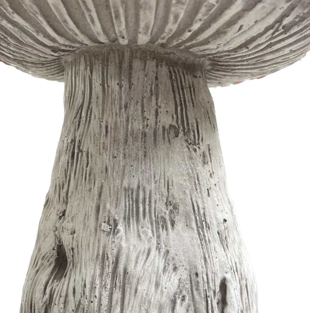 Polyresin Mushroom Outdoor Statue